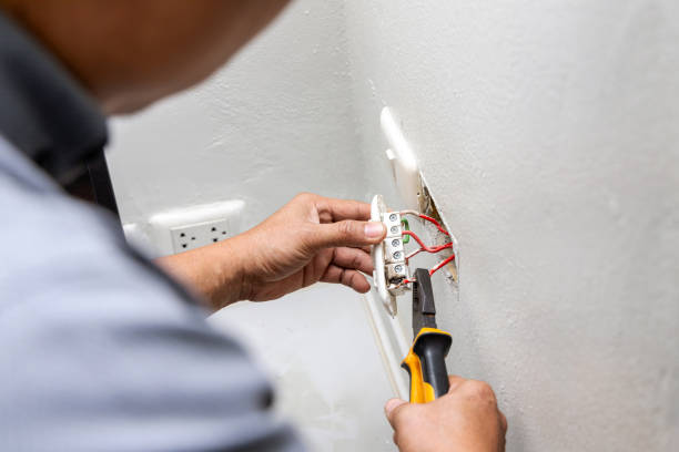 Best Circuit Breaker Repair  in Bonneauville, PA